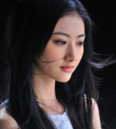 这个太子有点狂短剧剧情资讯 这个太子有点怪 小说 --第1张