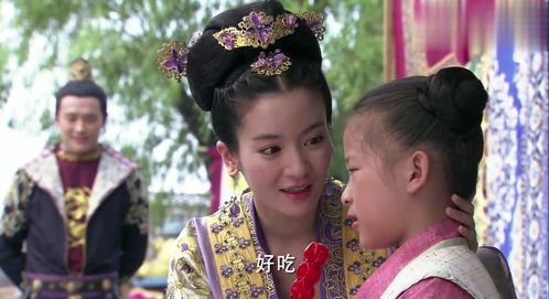 王妃王爷回来了还带回一名女子 王妃携子归来王爷宠翻了——长篇短剧大结局 --第1张
