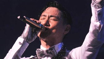乐坛传奇，歌神重生之歌神从唱哭全校开始大结局--第1张