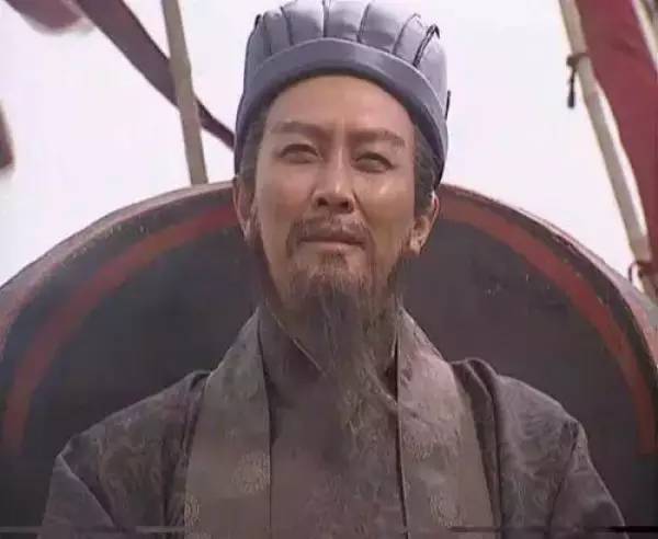 穿越成了诸葛卧龙短剧大结局免费观看 穿越成了诸葛卧龙，短剧大结局 --第1张