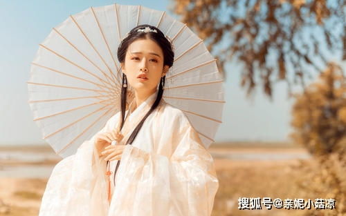 星座中的四大女神，天秤座、处女座、射手座和摩羯座的美女盘点--第1张