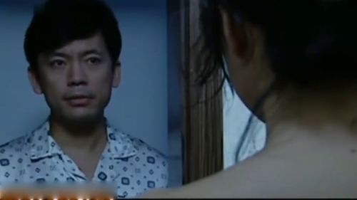 《外遇饥饿的妻子》  --第1张